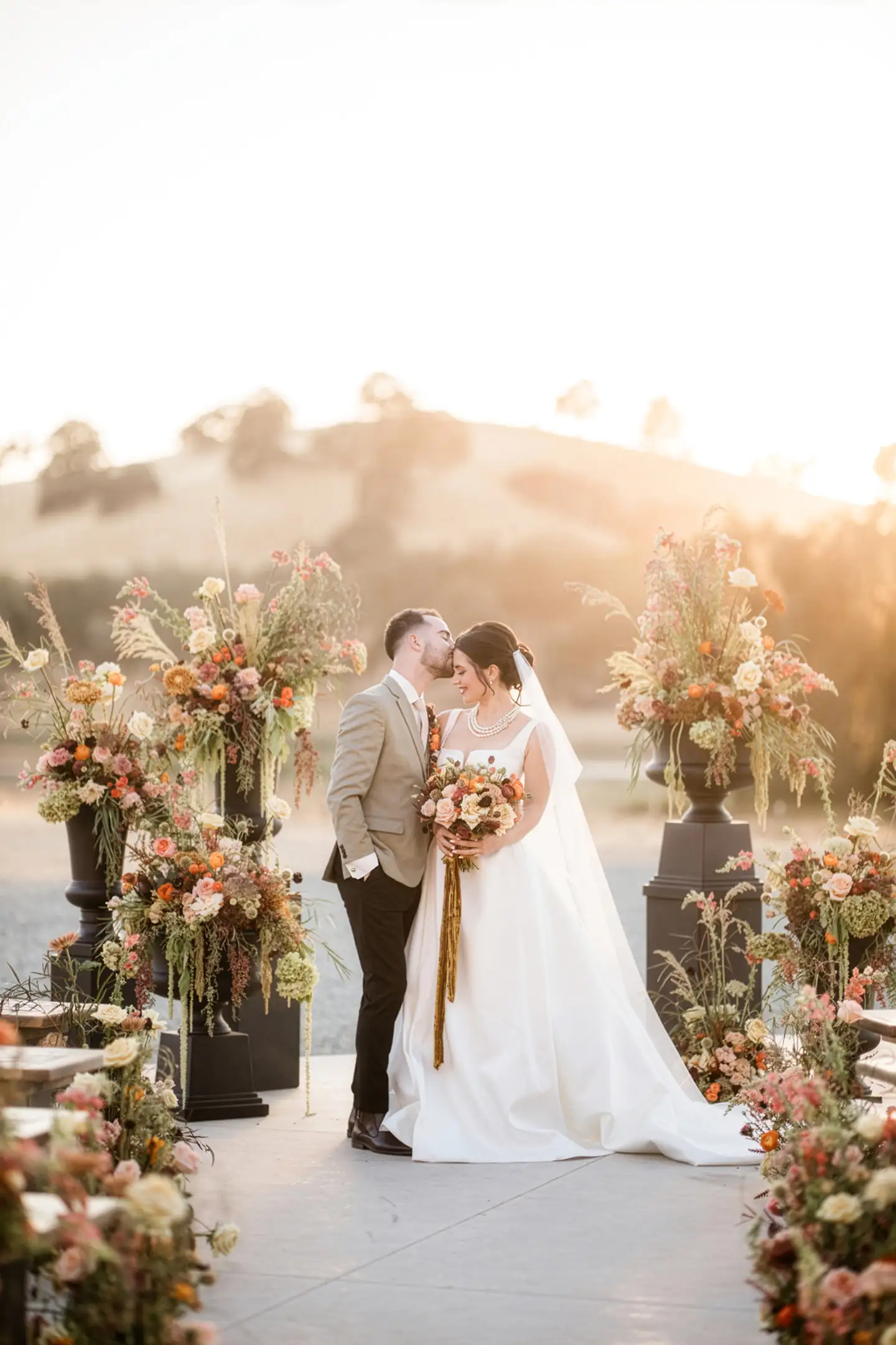 Amador Karissa-Wright-Strelitzia-Rainbow-Weddings-Domenico-Winery-Sacramento-Weddings-Layout-_0001